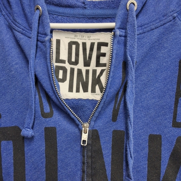 PINK Victoria's Secret Blue and Black Sweatshirt - Picture 2 of 10